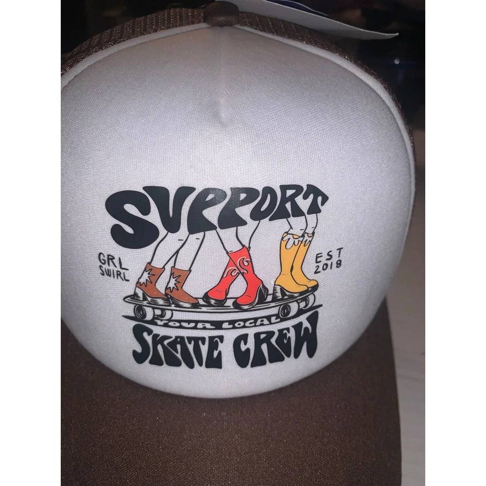 GRLSWIRL support skate
